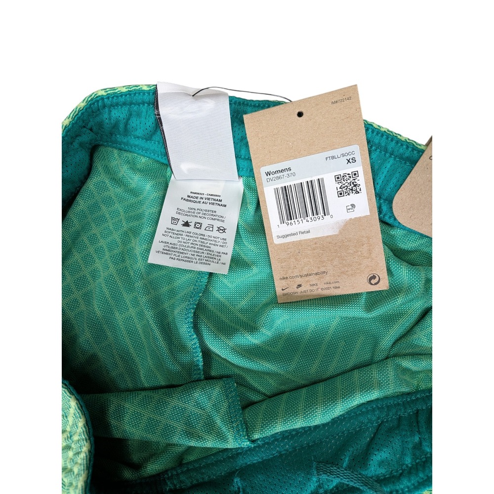 Nike Womens Dri-FIT Soccer Shorts Green Geometric Pattern DV2867-370 XS New - Picture 6 of 8
